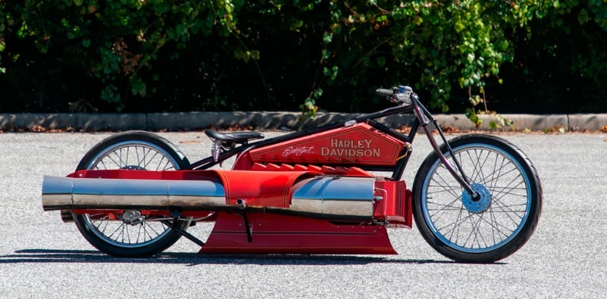 Retromotorcycle with two impulse jet engines to be auctioned off