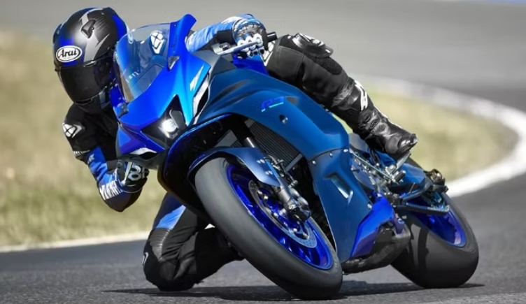 Yamaha YZF-R7