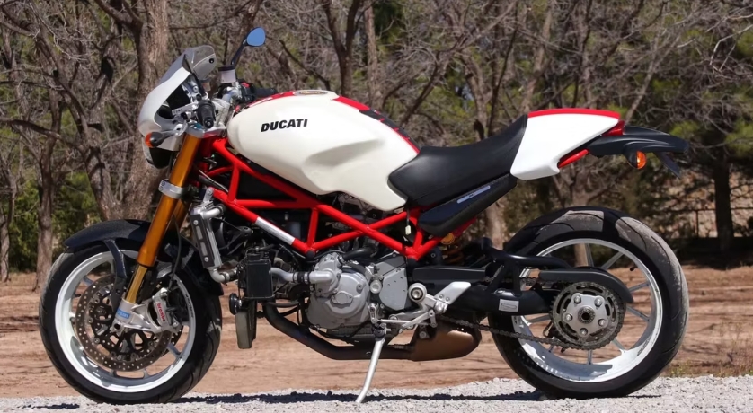 Ducati Monster S4RS